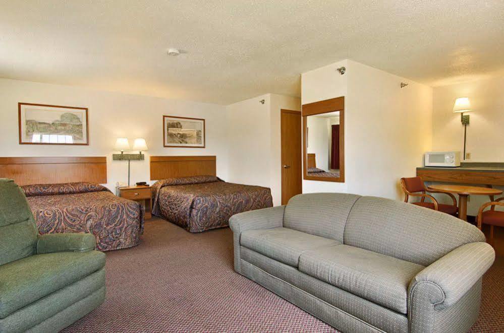 Wamego Inn And Suites Pokoj fotografie